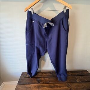 Figs Zamora Woman’s Dark Navy Jogger Scrub Pants with Gray Drawstring